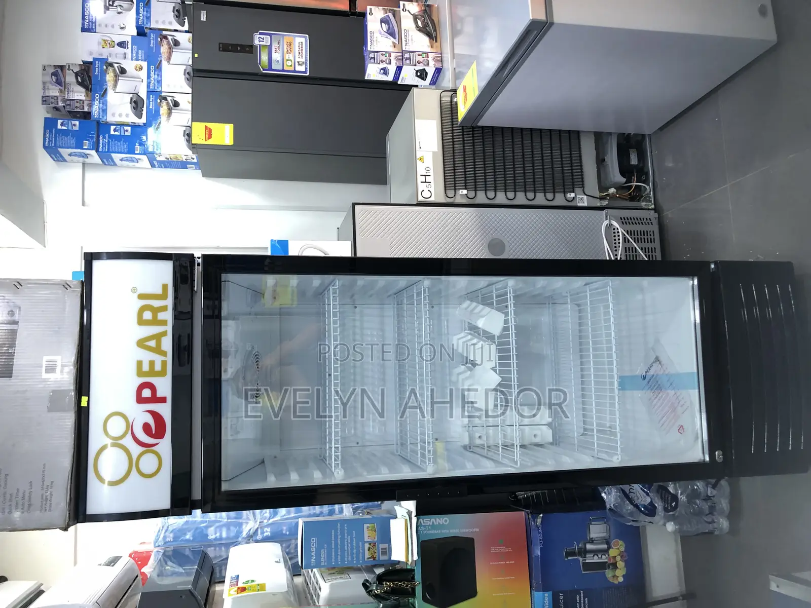 Quality Pearl Display Fridge 400 Liters Brand New Available