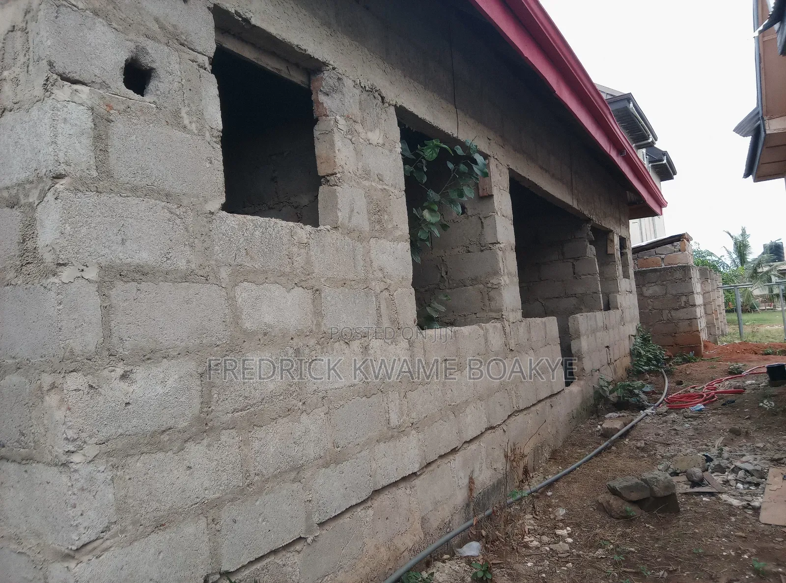 6bdrm House in 6 Bedrooms House For, Kumasi Metropolitan for sale