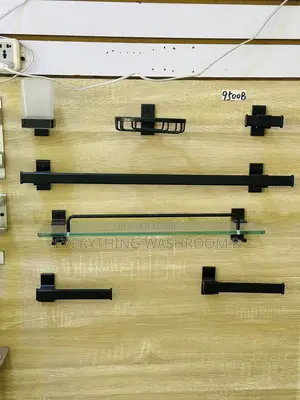 British Bathroom Accessories_ Black Bathroom Accessories