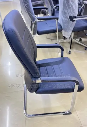 Starker Chair