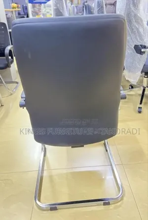 Starker Chair