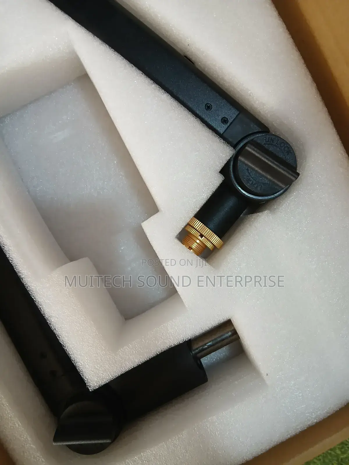 Studio Microphone Stand
