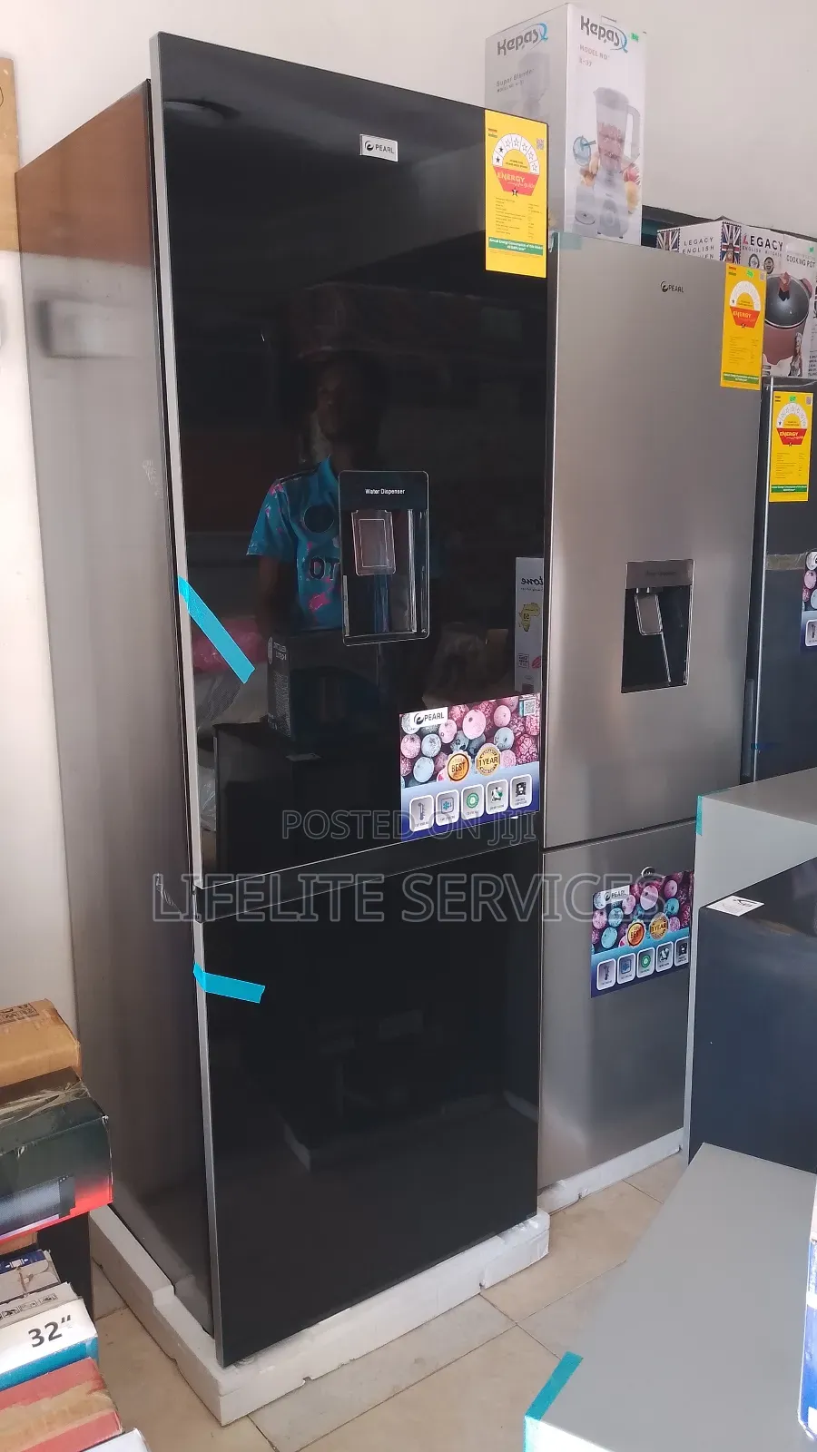 Mirror- Door Refrigerator (Pearl 309 Litres)