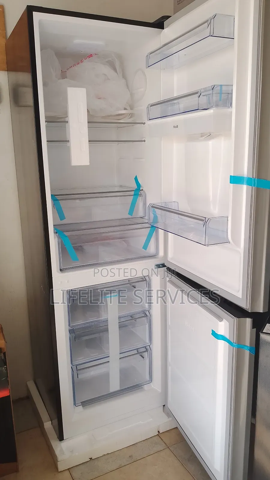 Pearl Fridge 309 L Blackish Mirror