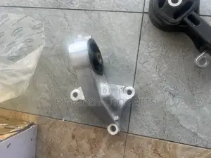 Honda CRV 2015 Engine Seat Pair