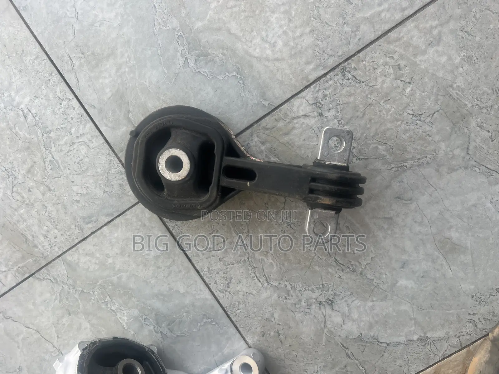 Honda CRV 2015 Engine Seat Pair