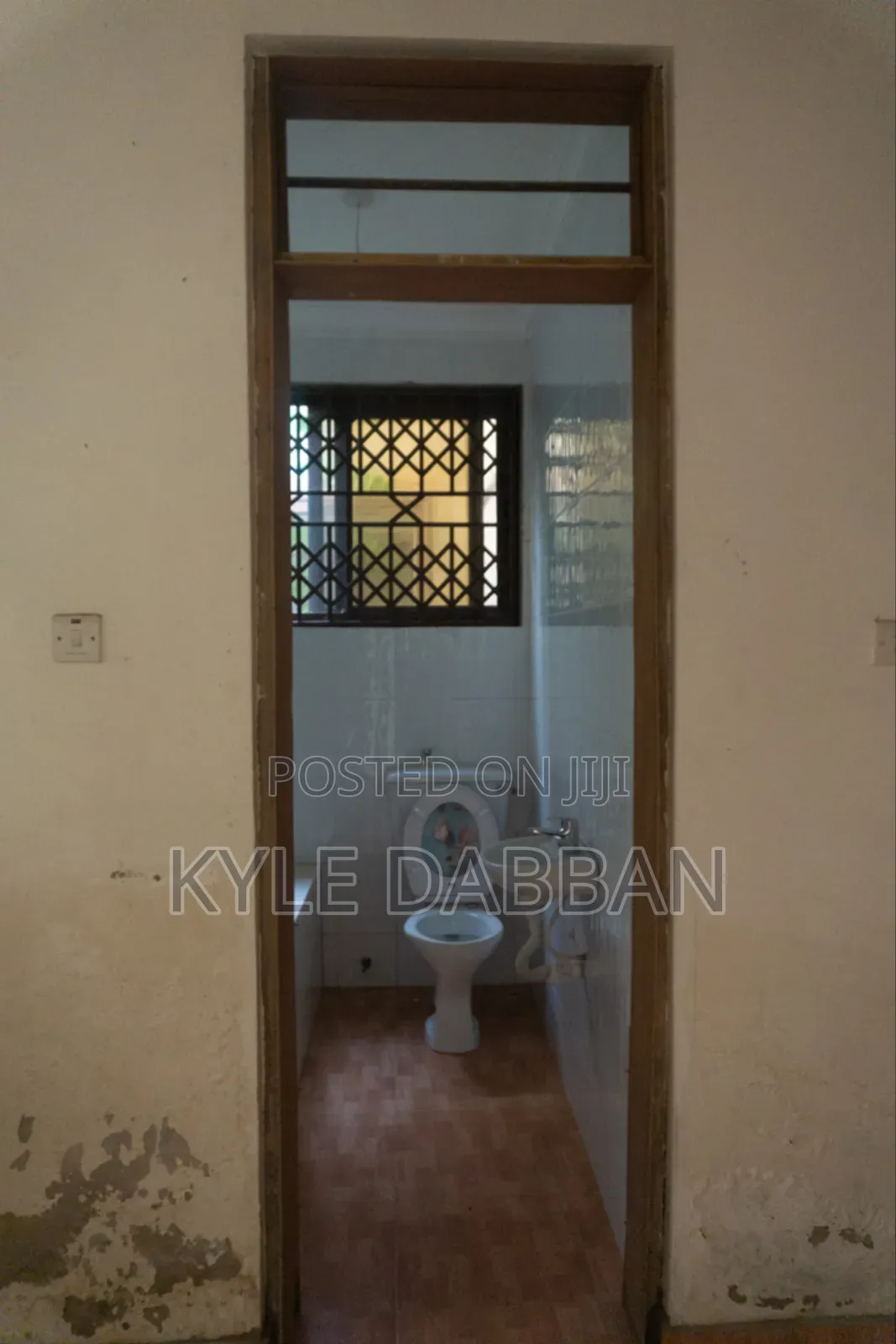 6bdrm House in Tema Metropolitan for sale