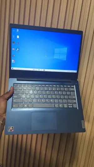 Laptop Lenovo Ideapad 3 8GB AMD Ryzen 5 SSD 256GB