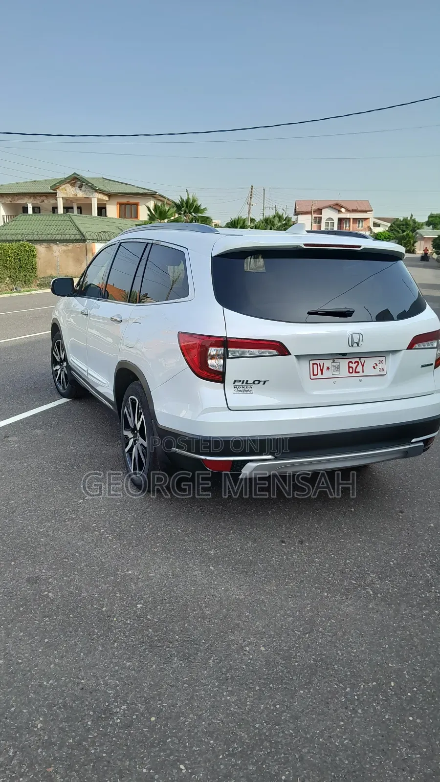 Honda Pilot Touring 7-Passenger 2022 White