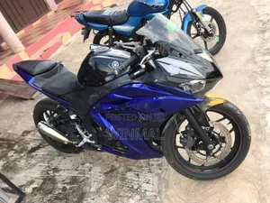 Yamaha YZF-R 2017 Blue