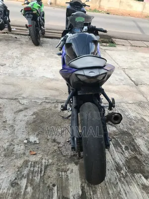 Yamaha YZF-R 2017 Blue
