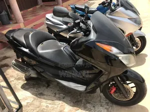Honda Forza 2017 Black