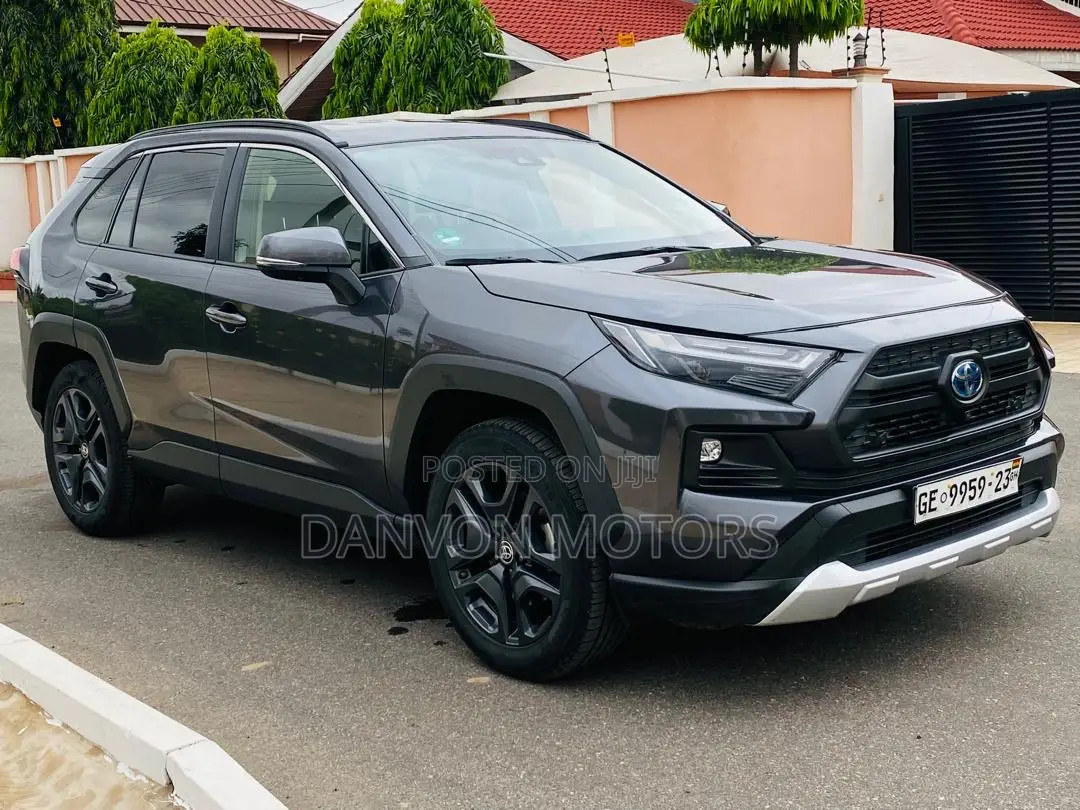 Toyota RAV4 Adventure 2022 Gray