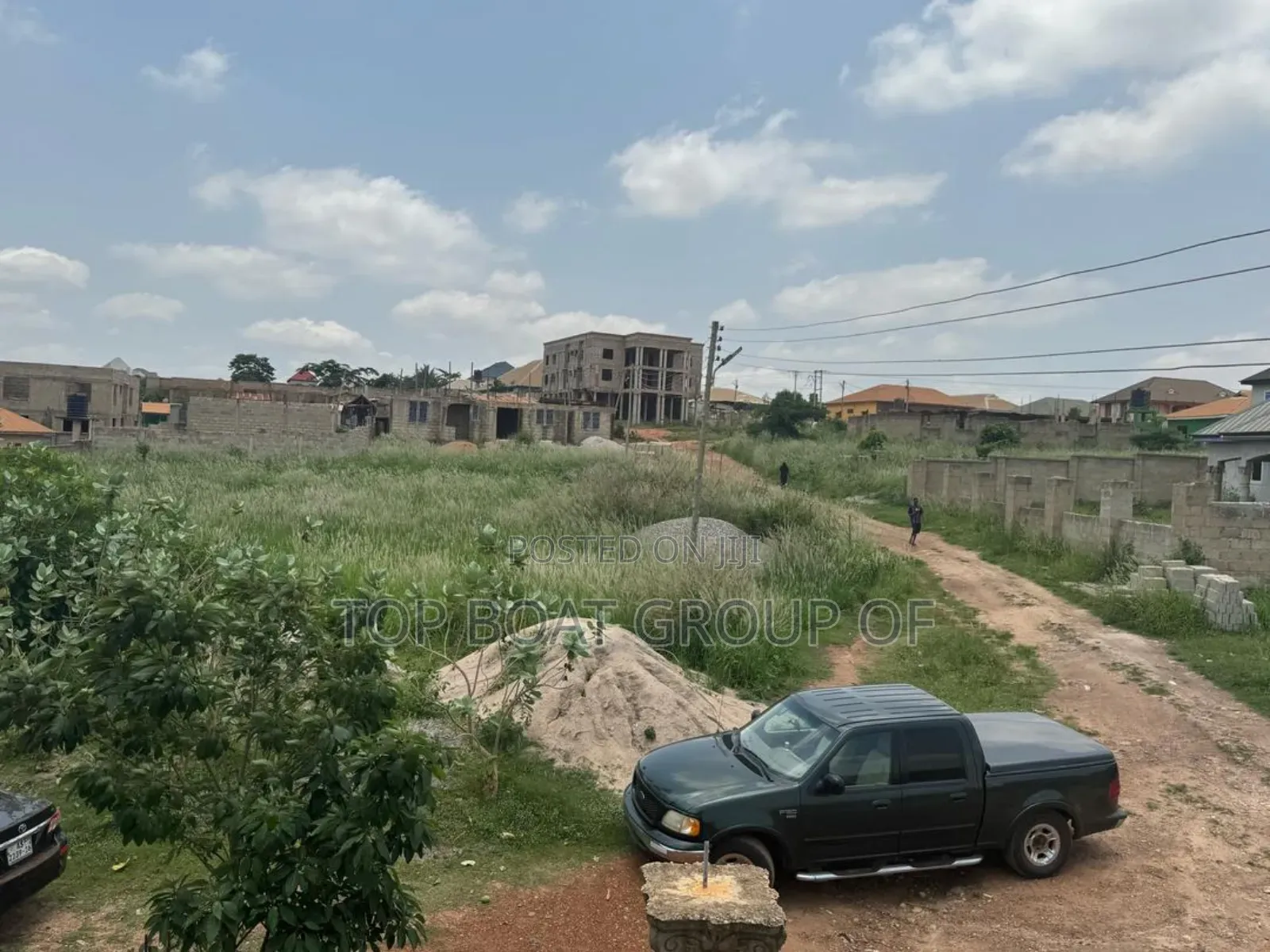 6bdrm House in Top Boat Estate, Kumasi Metropolitan for sale