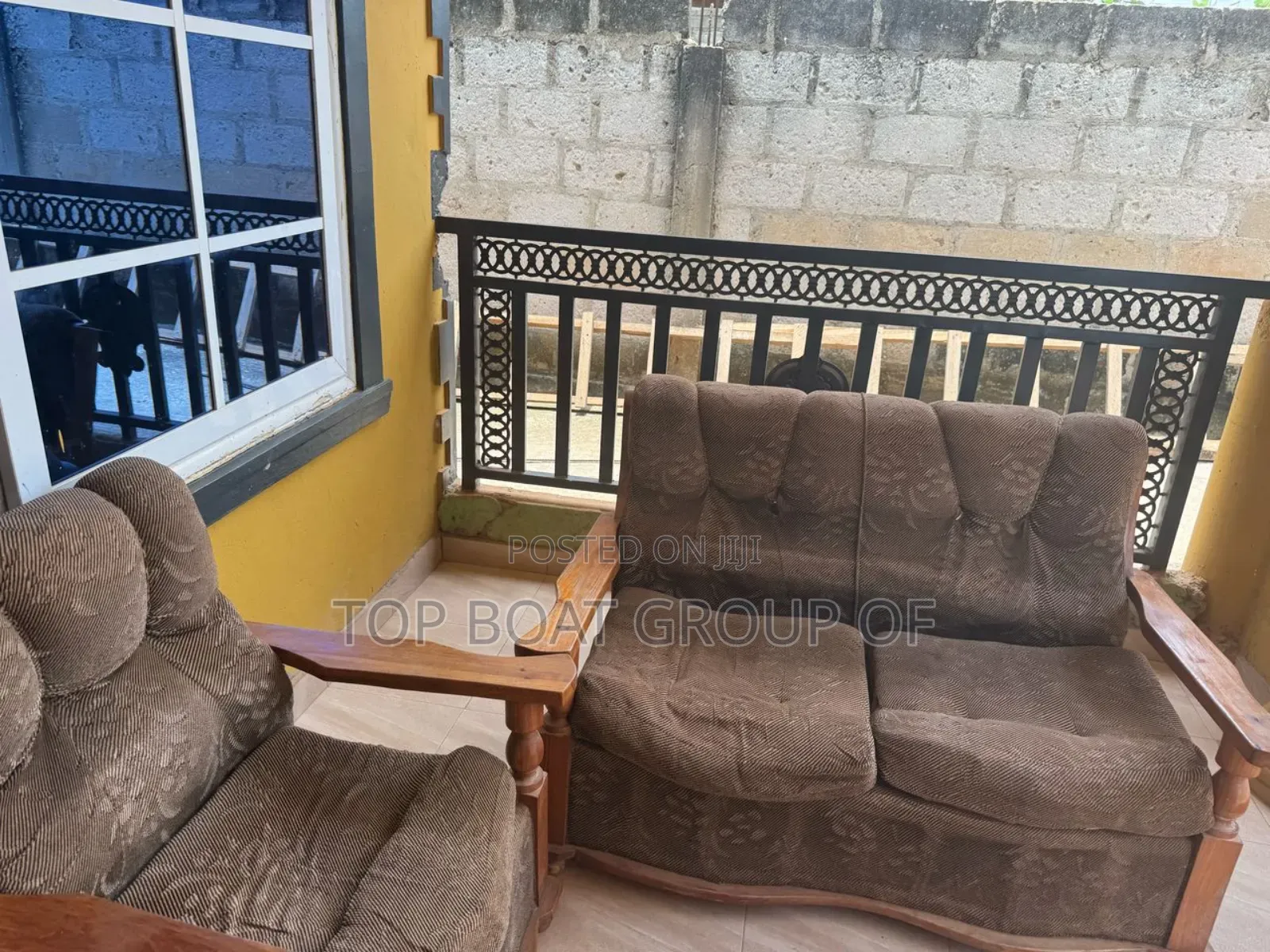 6bdrm House in Top Boat Estate, Kumasi Metropolitan for sale