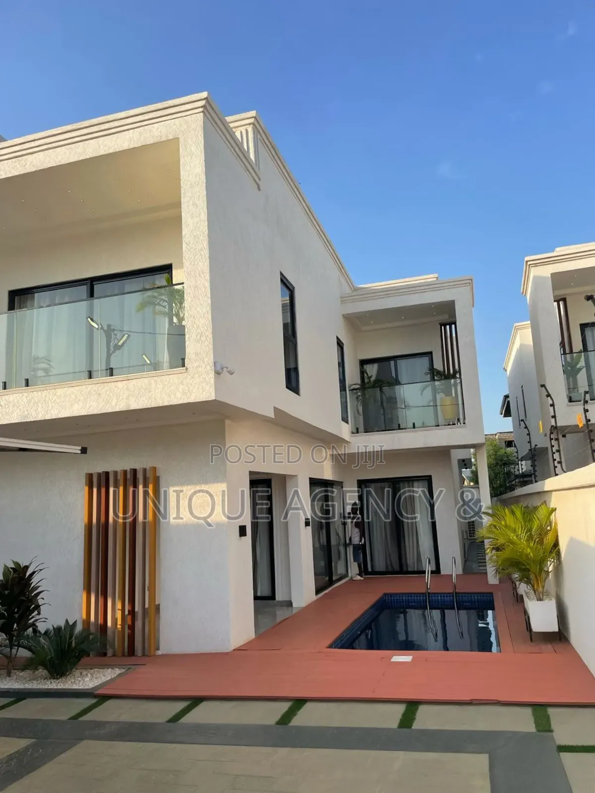Furnished 4bdrm Duplex in East Legon for sale