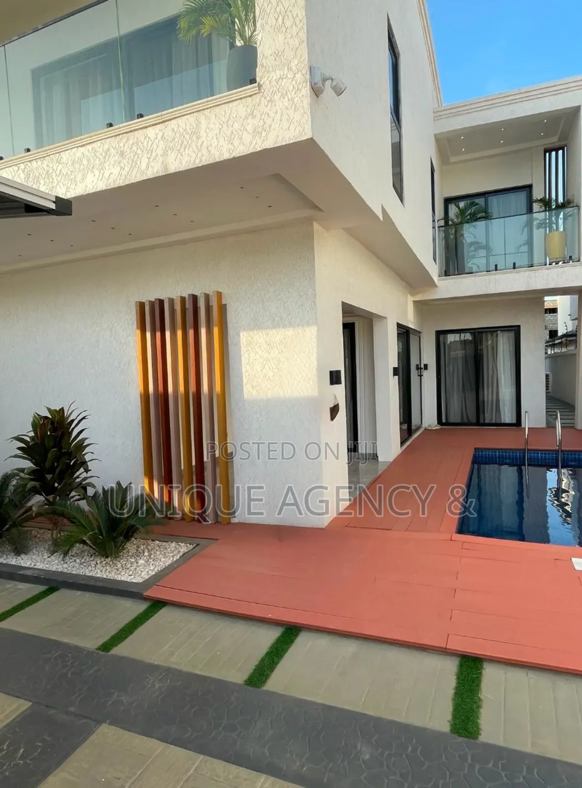 Furnished 4bdrm Duplex in East Legon for sale