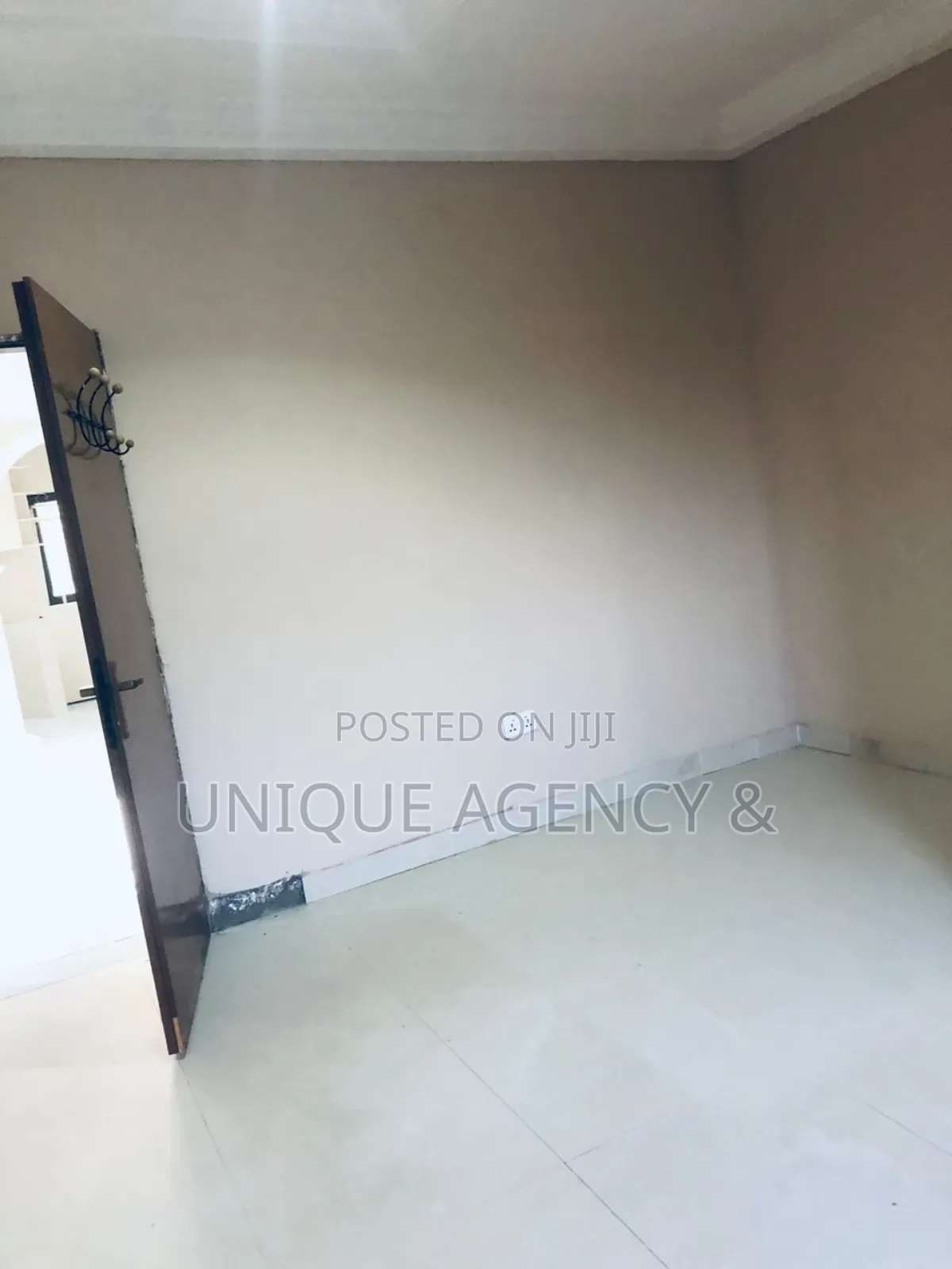 Furnished 4bdrm Duplex in East Legon for sale