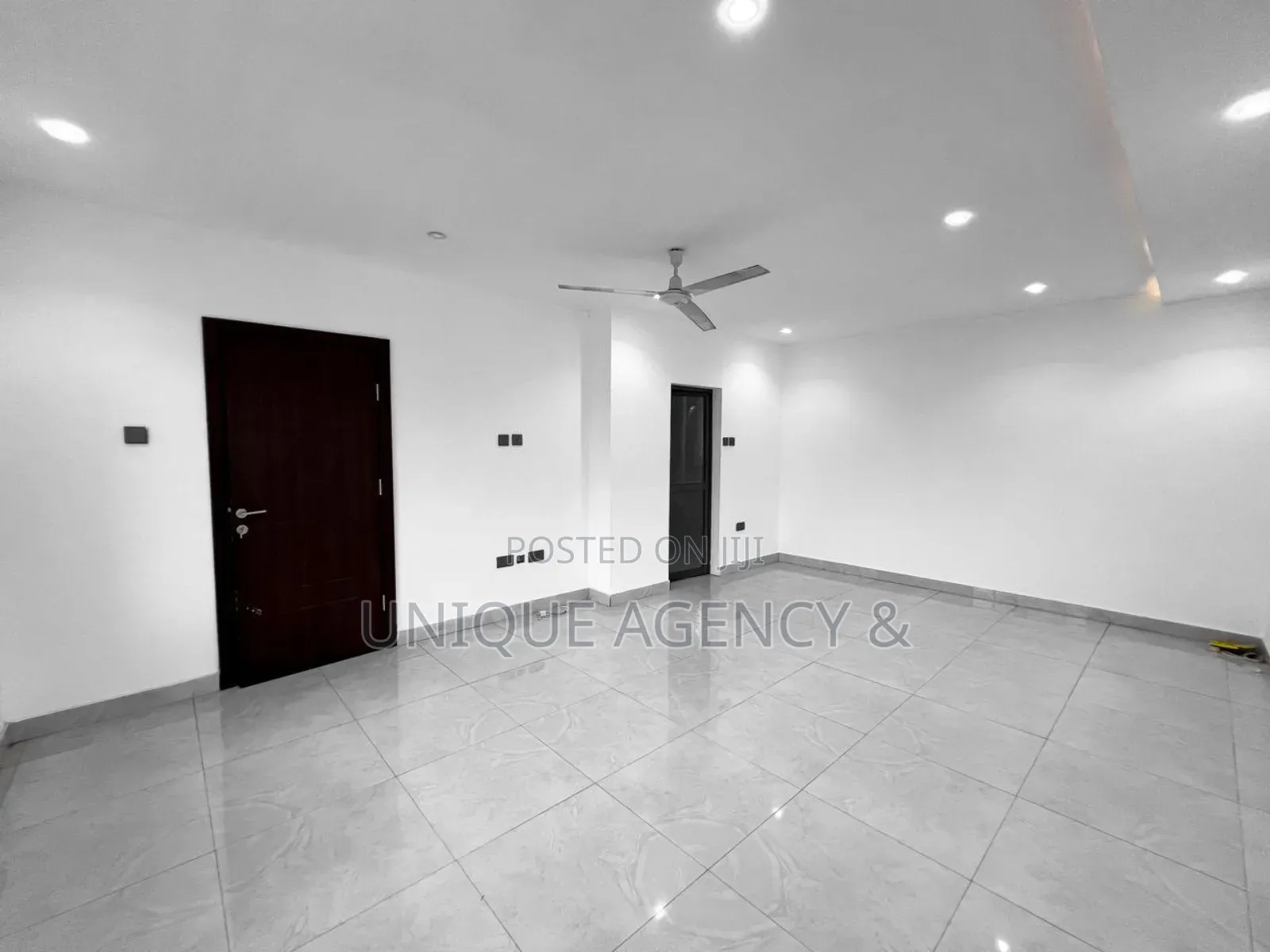 Furnished 4bdrm Duplex in East Legon for sale