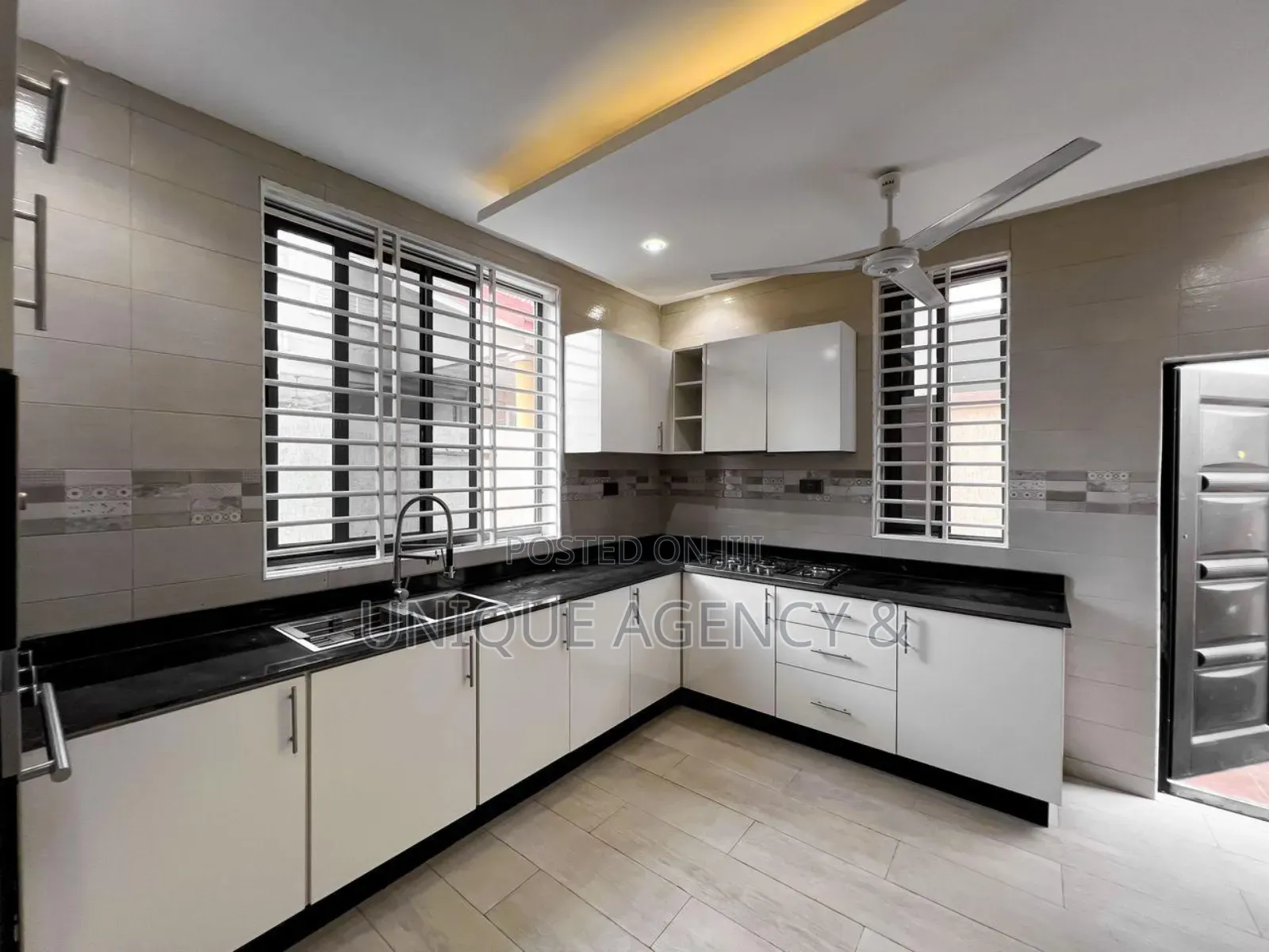 Furnished 4bdrm Duplex in East Legon for sale