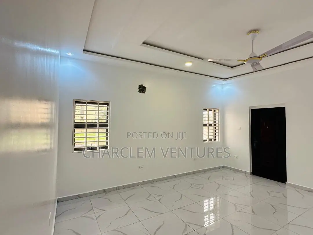 4bdrm House in Charclem Ventures, ECOMOG for sale