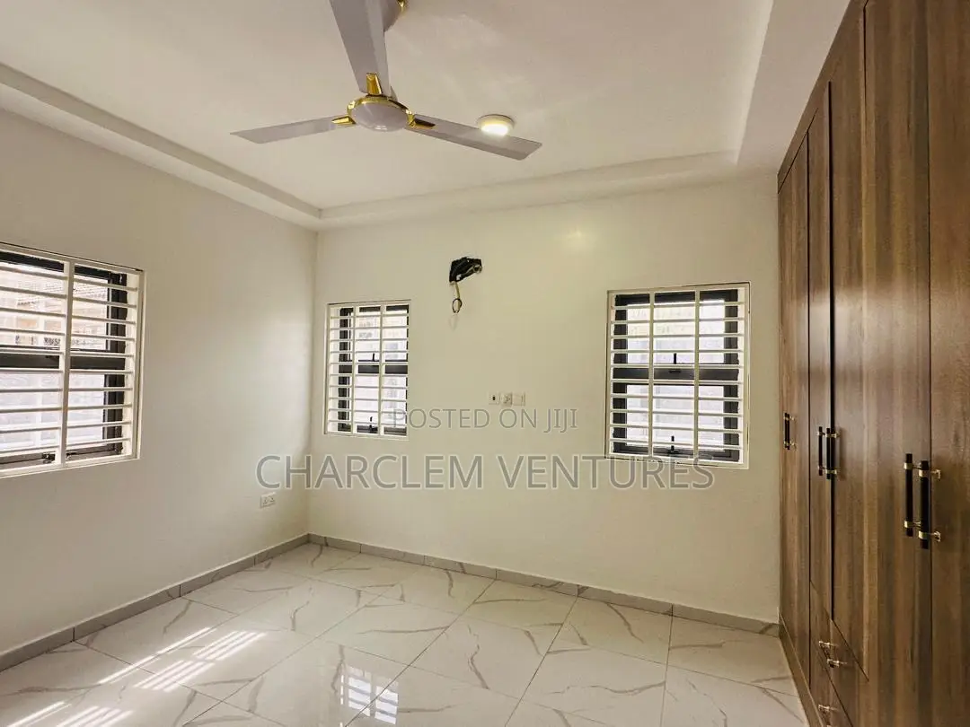 4bdrm House in Charclem Ventures, ECOMOG for sale