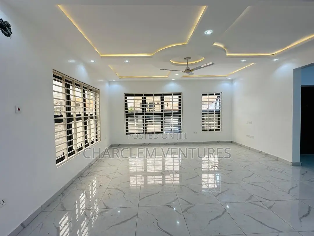 4bdrm House in Charclem Ventures, ECOMOG for sale
