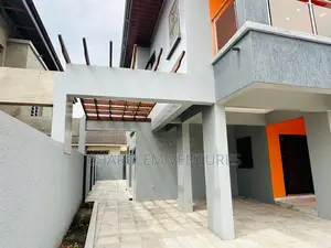 4bdrm House in Charclem Ventures, ECOMOG for sale