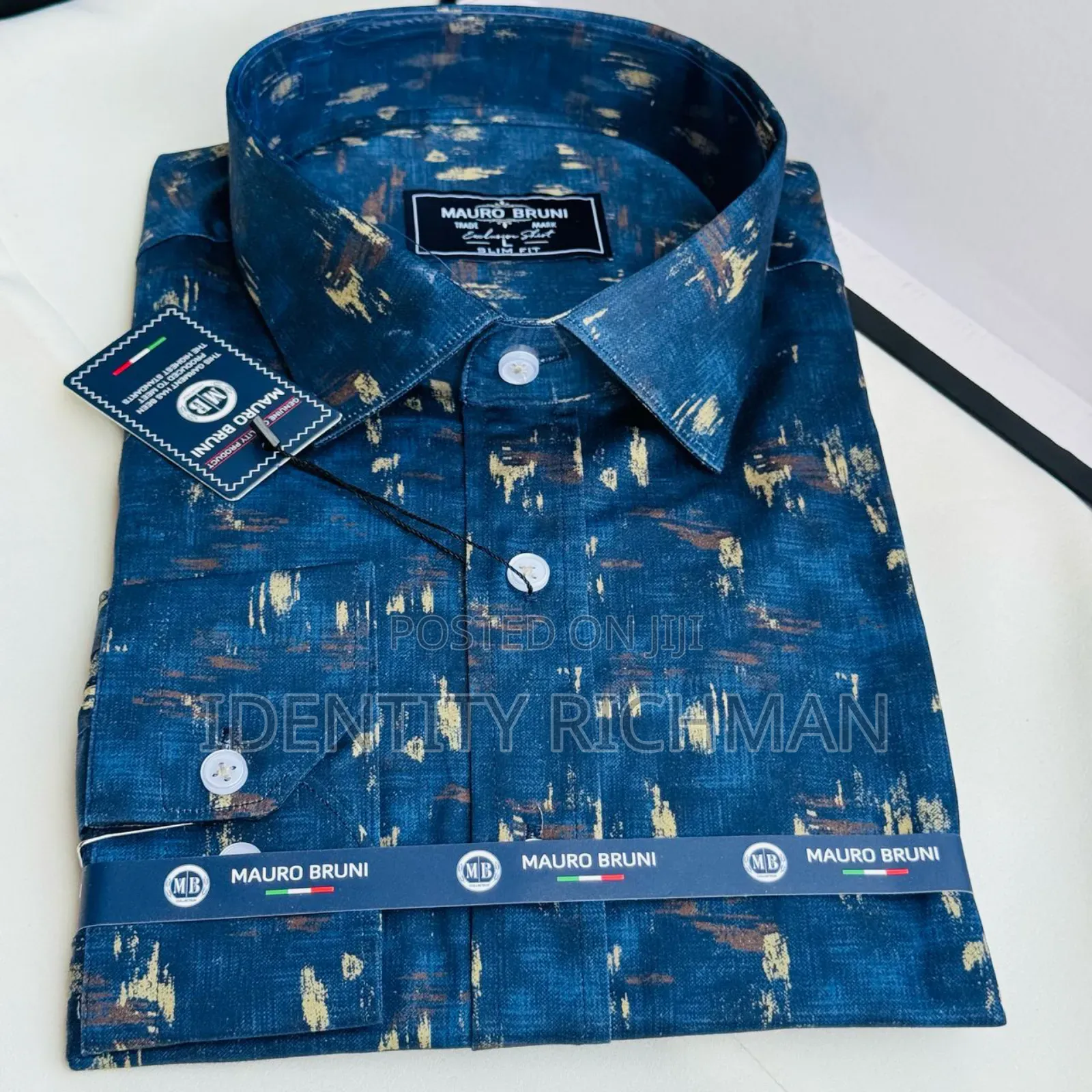 Men Longsleeved Shirts