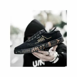 Timeless Men's Everyday Sneakers