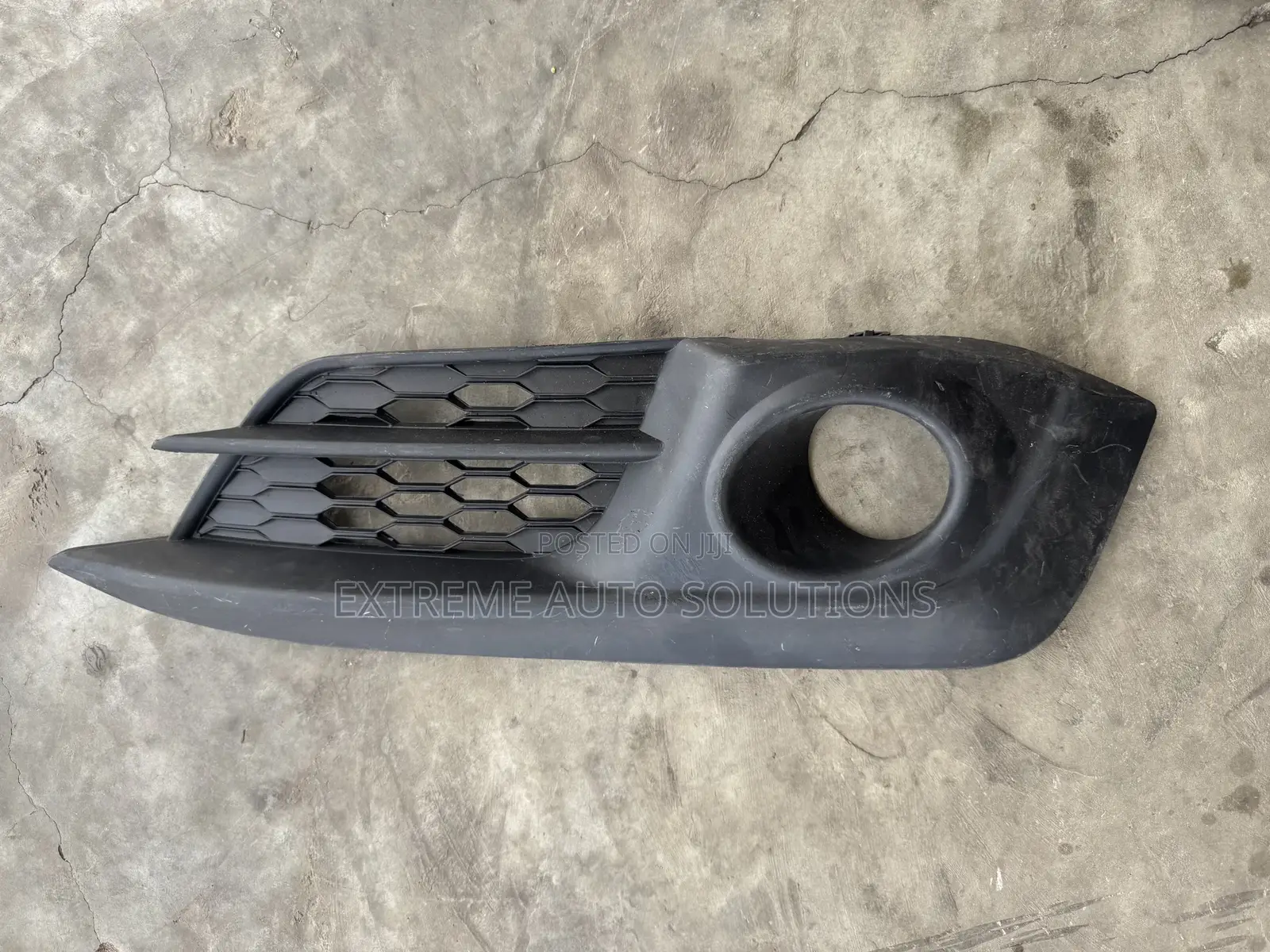 2016 2017 Honda Civic Right Passenger Bumper Fog Cover