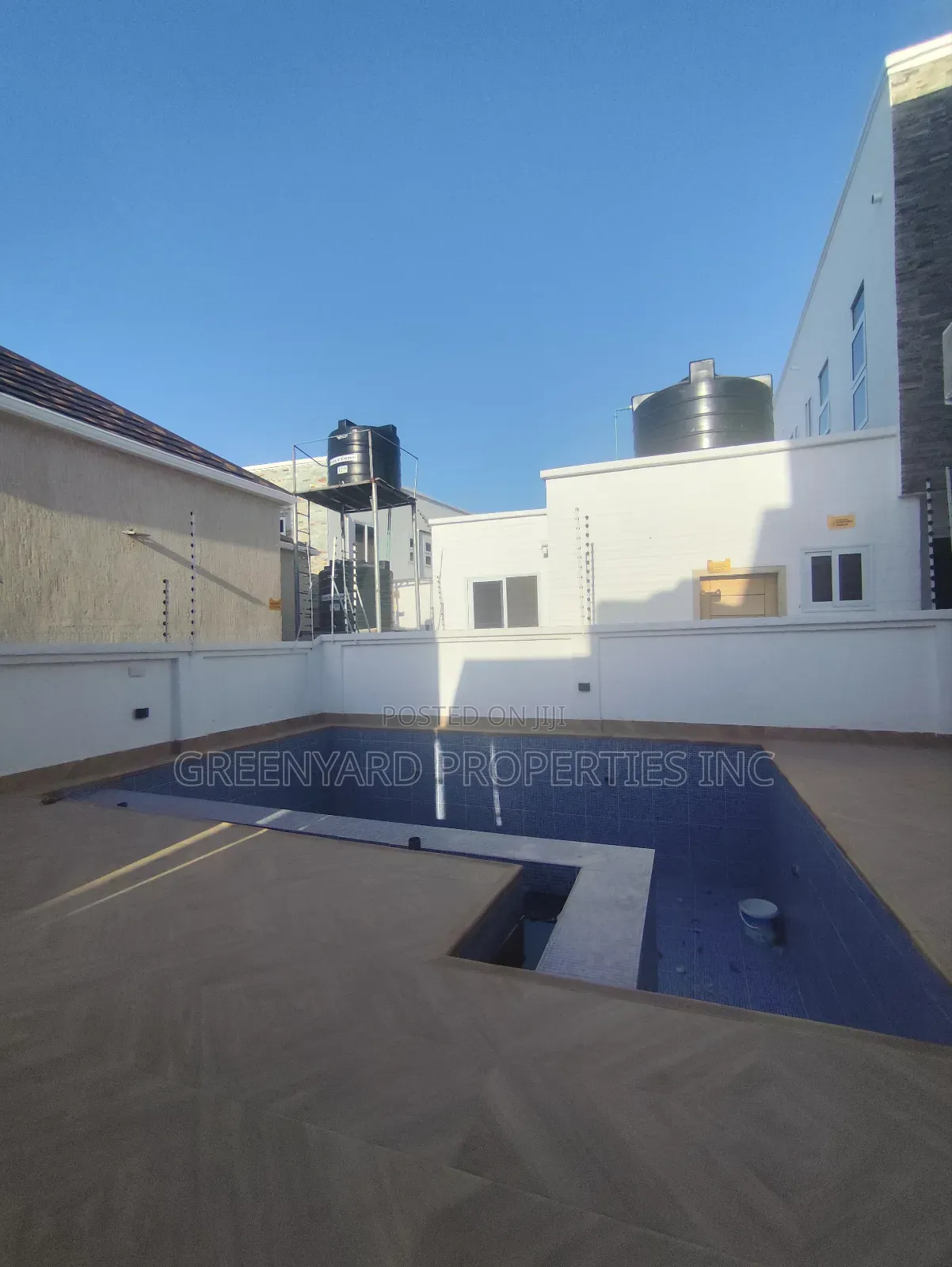 5bdrm House in Adjiringanor, East Legon for rent