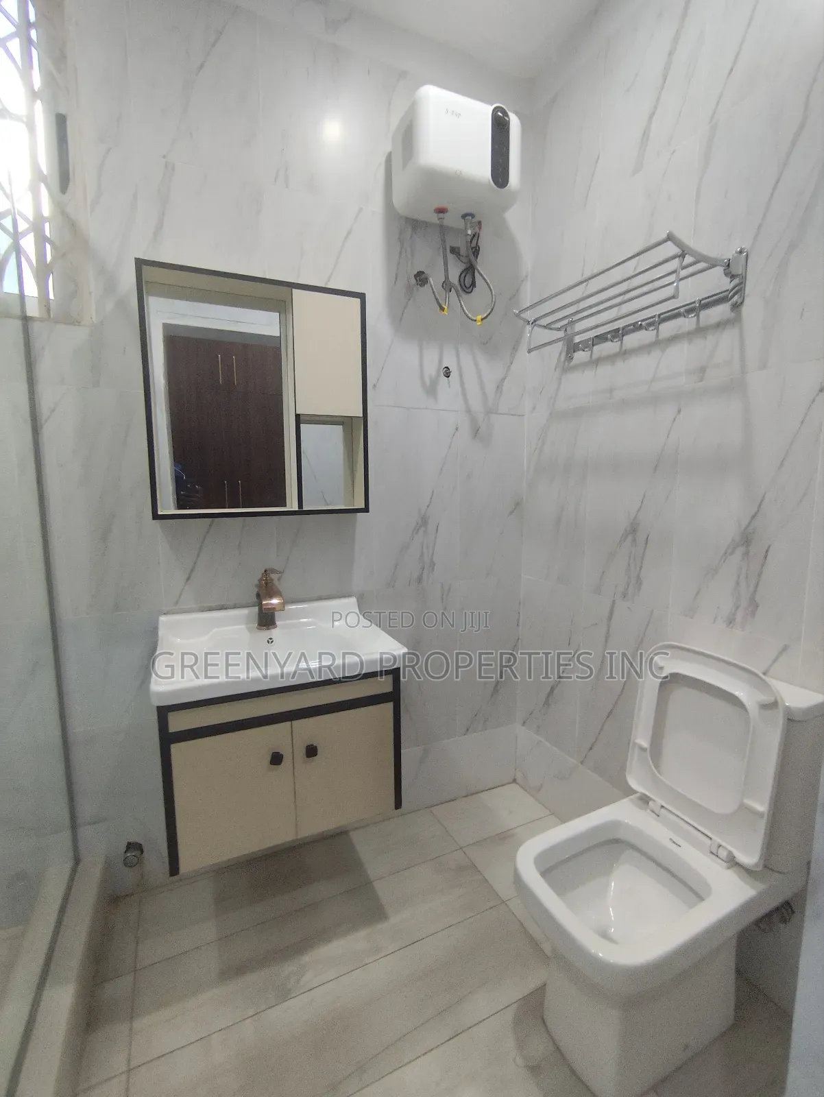 5bdrm House in Adjiringanor, East Legon for rent