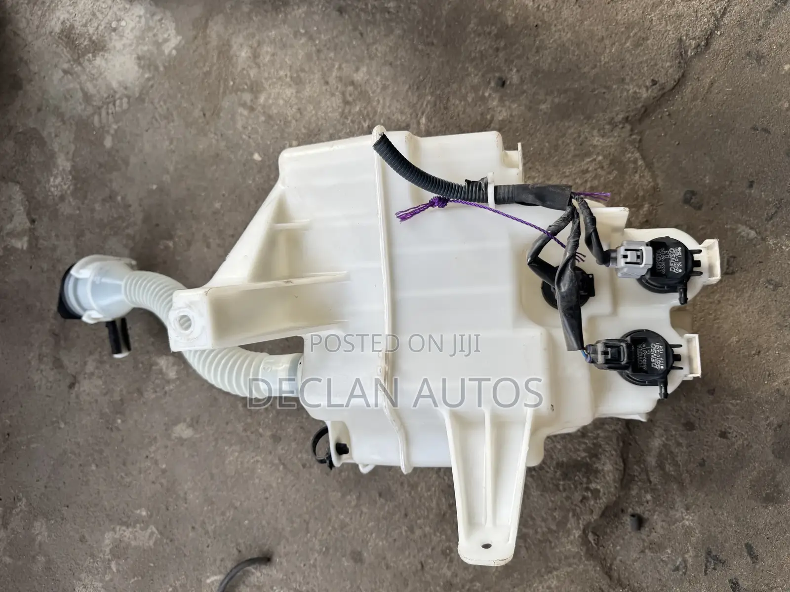2013 To 2018 Toyota Rav 4 Windshield Washer...