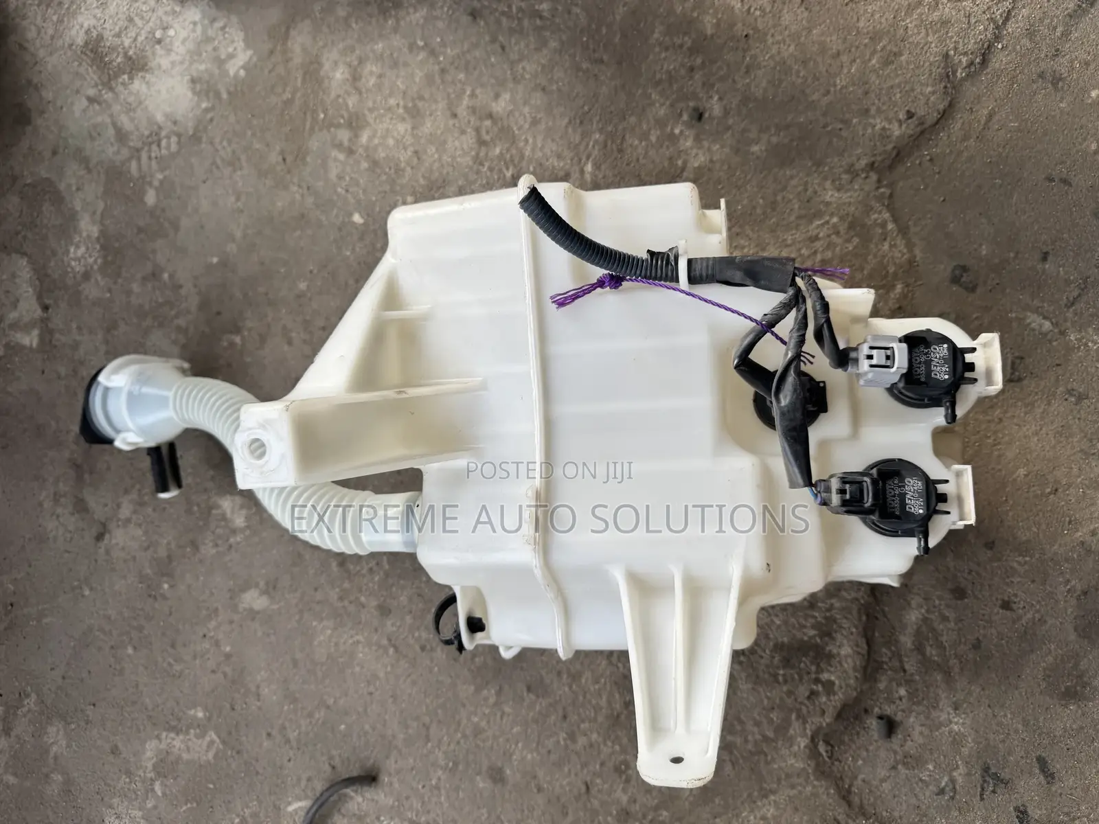 2013 To 2018 Toyota Rav 4 Windshield Washer...