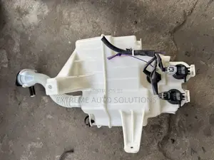 2013 To 2018 Toyota Rav 4 Windshield Washer...