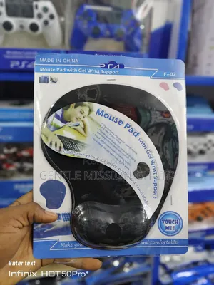 Mouse Pad With Gel Wrist Support