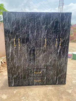 Modern Stylish 3 in 1 Wardrobe With 5 Door