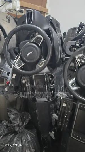 Jaguar F Pace Complete Dashboard With Steering