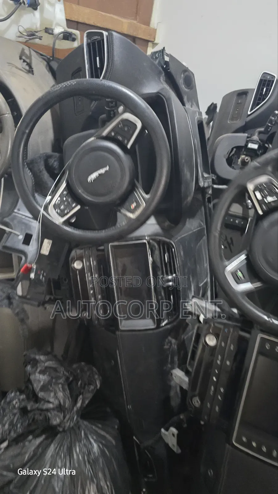Jaguar F Pace Complete Dashboard With Steering