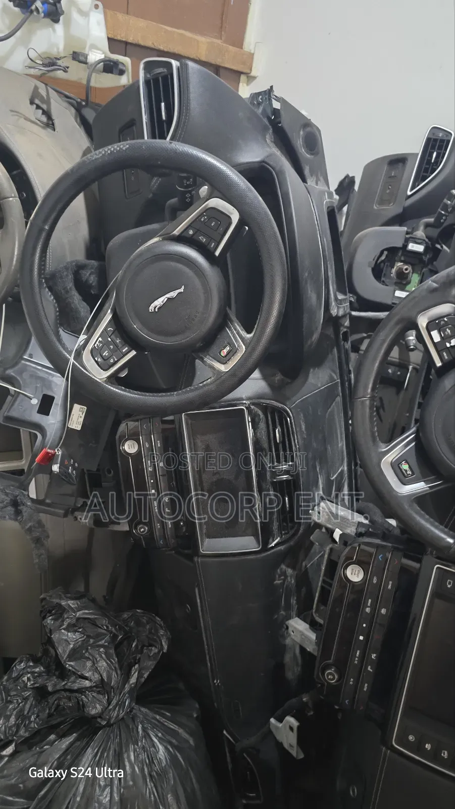 Jaguar F Pace Complete Dashboard With Steering