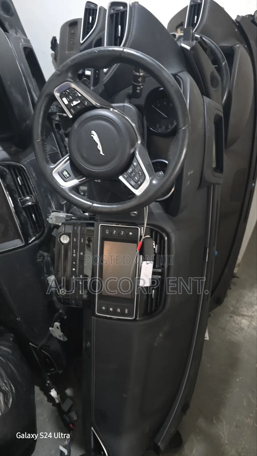 Jaguar F Pace Complete Dashboard With Steering