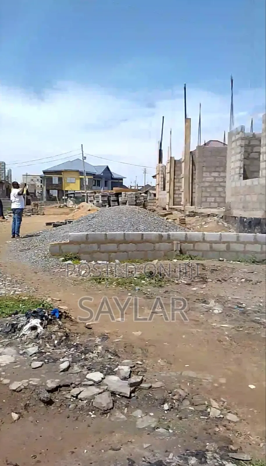 Lintel Reach Apartment House for Sale