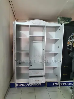 Wardrobe 3 Doors
