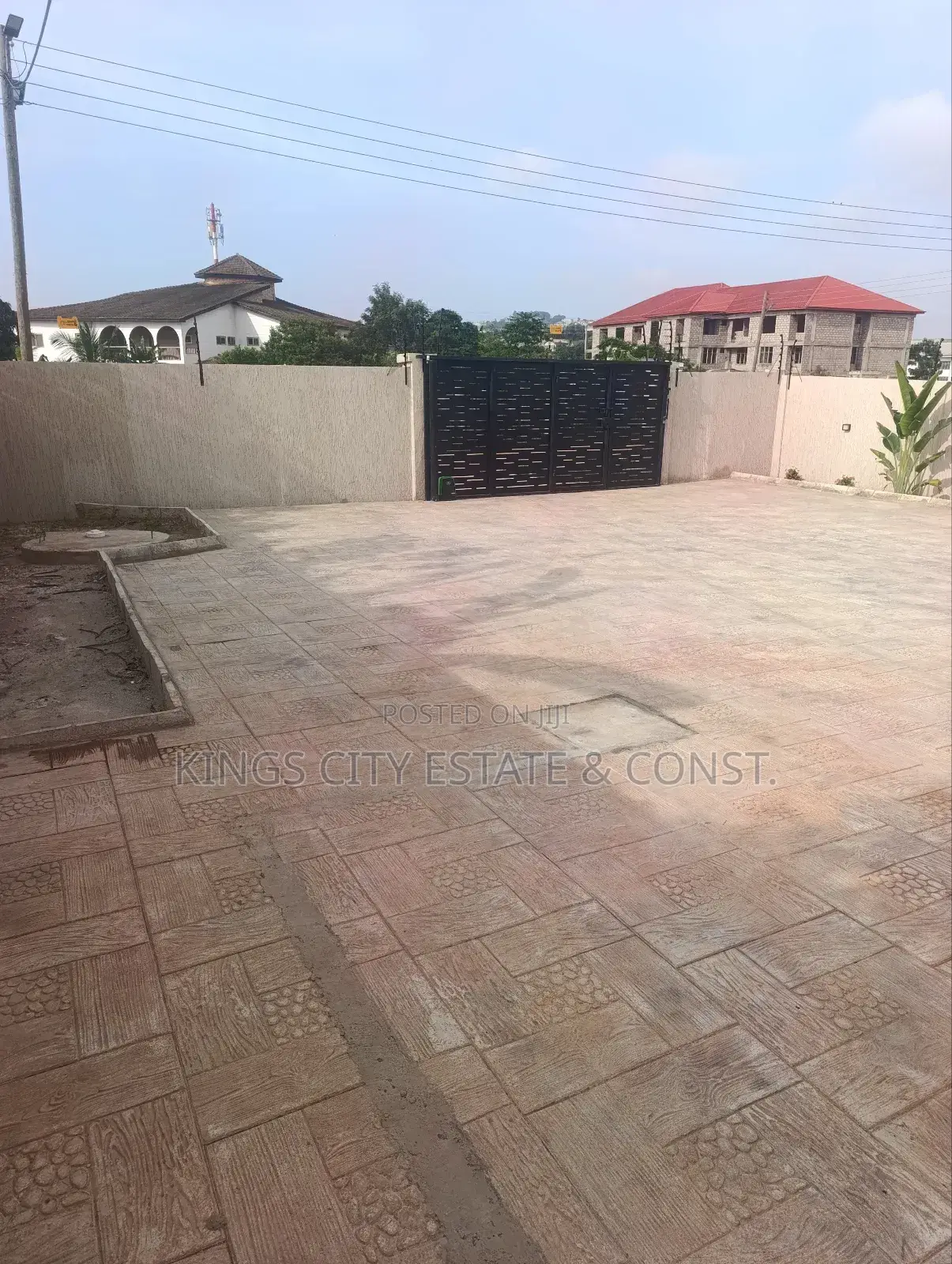 4bdrm House in Ofankor-Atta-Mills, Achimota for sale