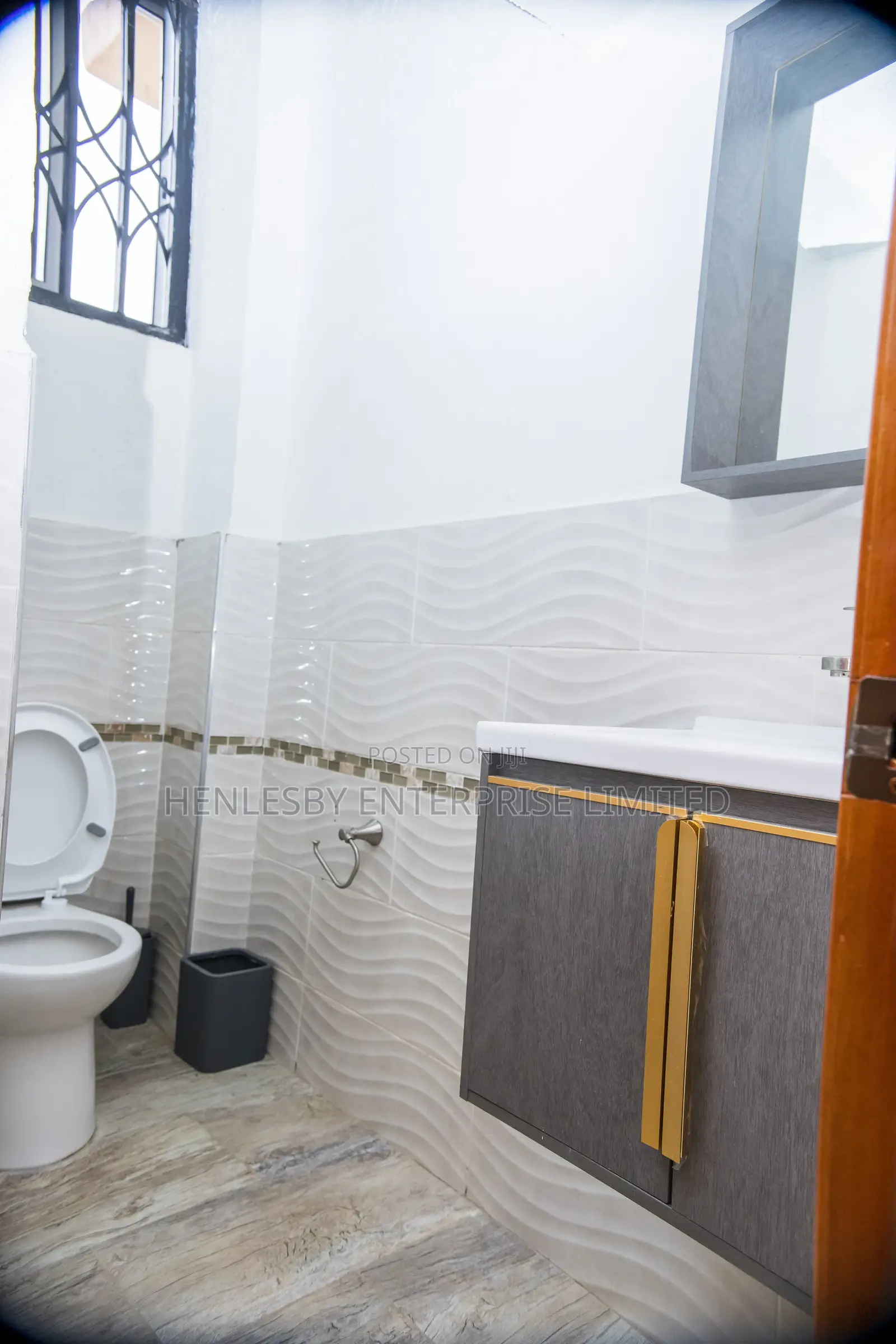 Furnished 2bdrm Apartment in Henlesby Henry'S, Tseaddo for rent