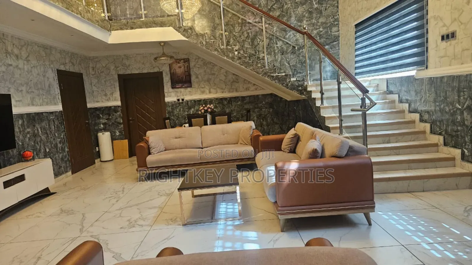5bdrm Duplex in Rightkey, Kumasi Metropolitan for sale