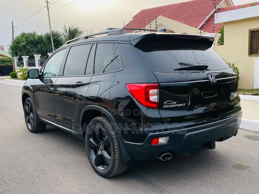 Honda Passport Touring AWD 2020 Black