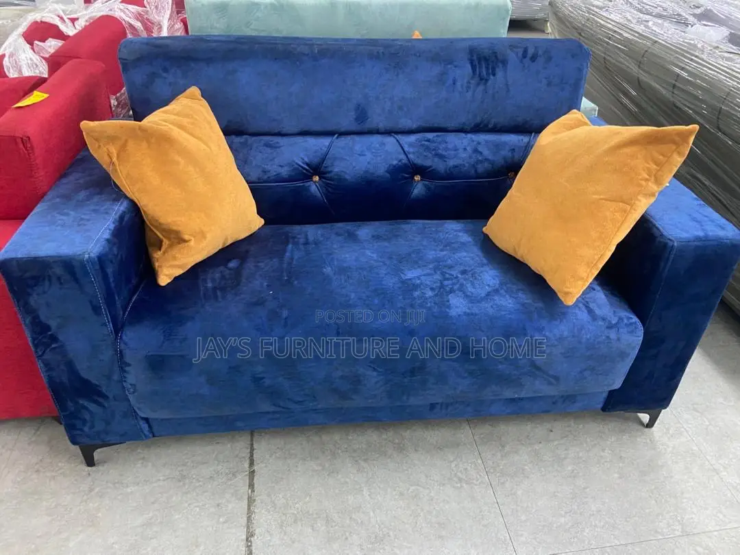 2 In1 Sofa