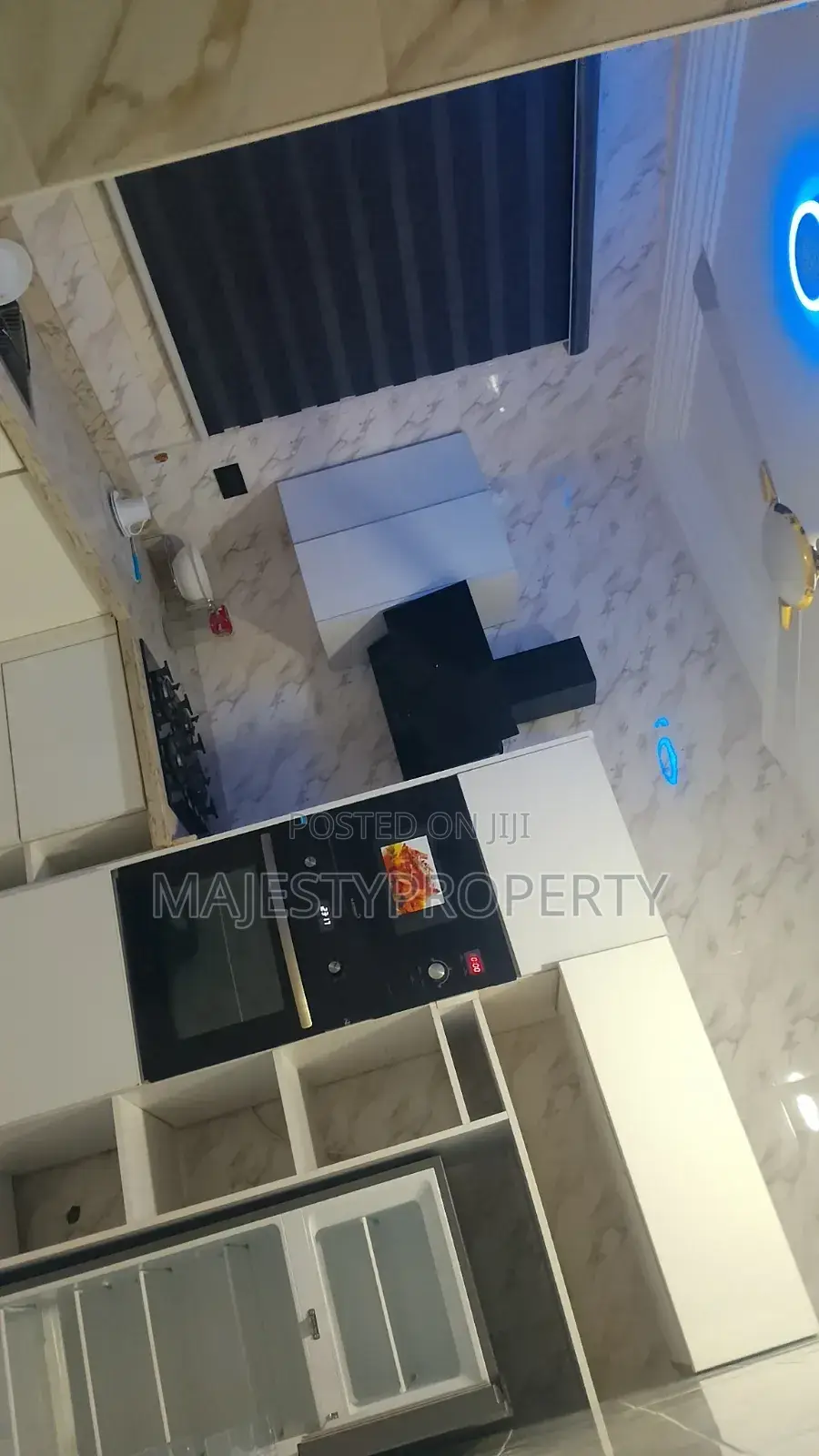 Fully Furnished 2bedrooms Apartments Ashaley Botwe for Rent